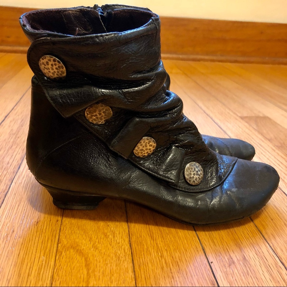 Booties - Picture 3 of 8